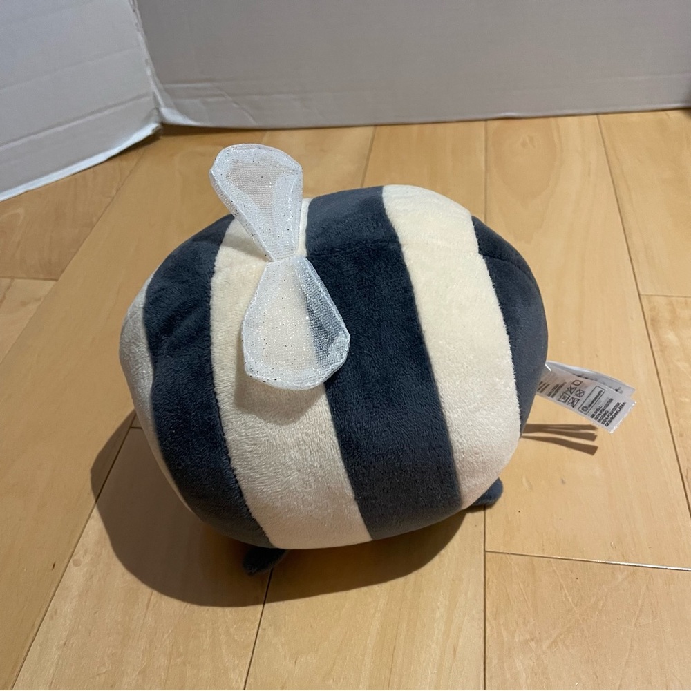 Small bumblebee plush - Picture 2 of 6